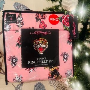 New Ed Hardy Pink King Sheet Set